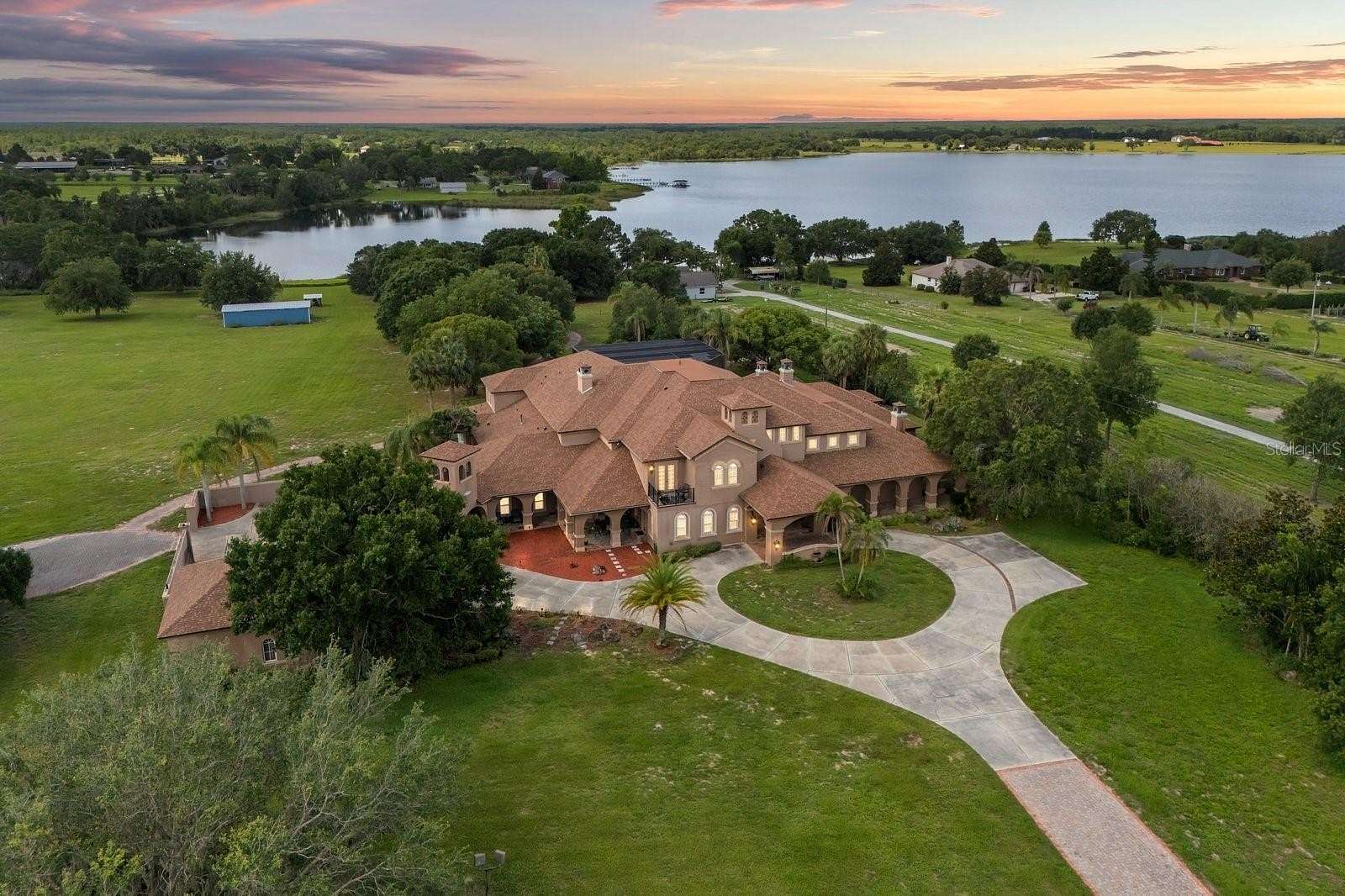 10.9 Acres of Land with Home for Sale in Clermont, Florida