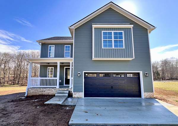 1.56 Acres of Residential Land with Home for Sale in Cumberland Furnace, Tennessee