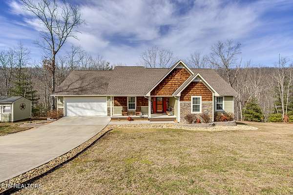 2.7 Acres of Residential Land with Home for Sale in Harriman, Tennessee