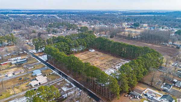 5.5 Acres of Residential Land for Sale in Paducah, Kentucky