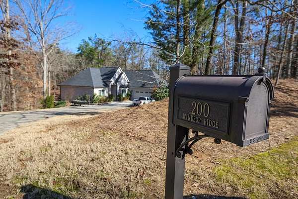 1.9 Acres of Land with Home for Sale in Oxford, Mississippi
