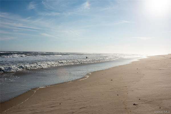 5 Acres of Residential Land for Sale in Amagansett, New York