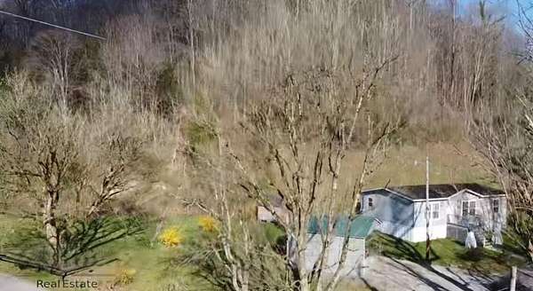 32 Acres of Land for Sale in Pikeville, Kentucky