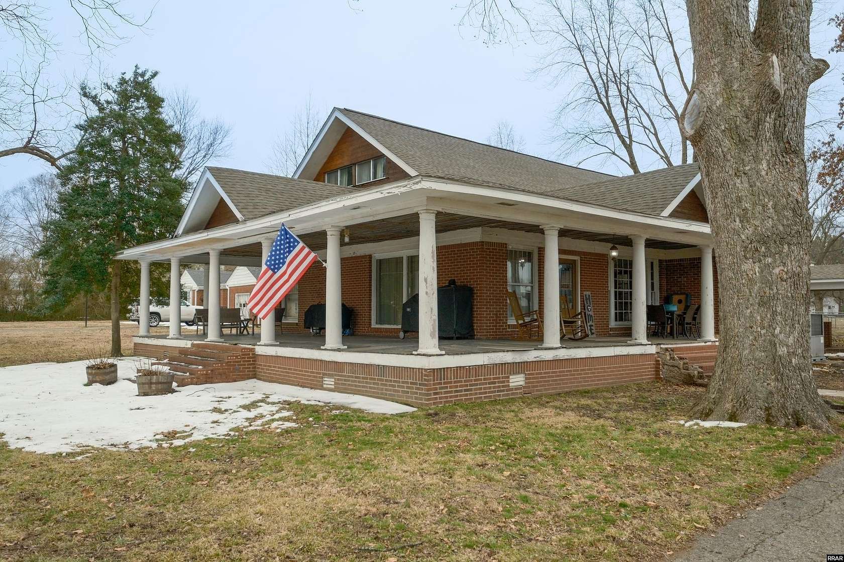 1.5 Acres of Residential Land with Home for Sale in Sharon, Tennessee