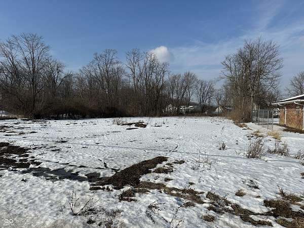 1 Acre of Mixed-Use Land for Sale in Anderson, Indiana