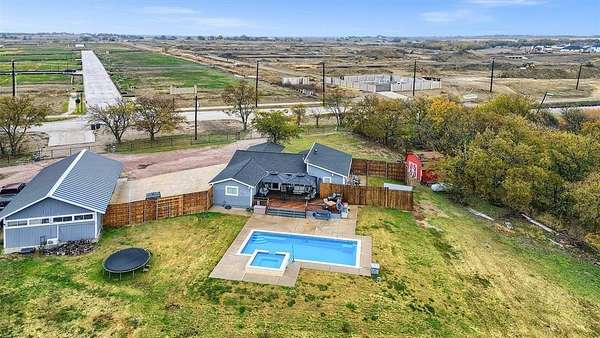 2.5 Acres of Land with Home for Lease in Celina, Texas
