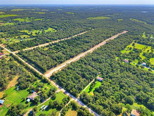 1.63 Acres of Land for Sale in Guthrie, Oklahoma