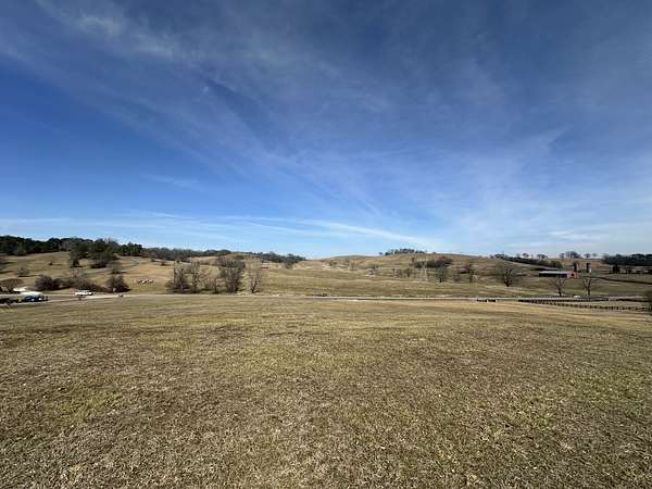 5.14 Acres of Agricultural Land for Sale in Columbia, Tennessee