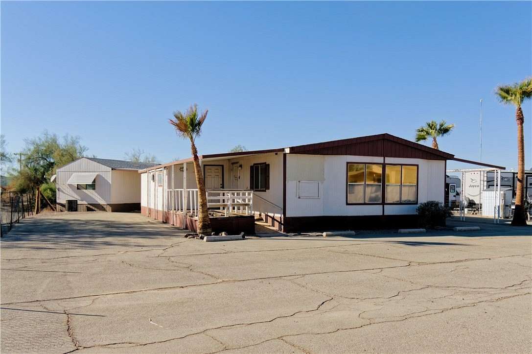 0.5 Acres of Mixed-Use Land for Sale in Quartzsite, Arizona