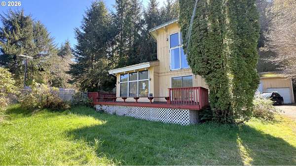 5 Acres of Land with Home for Sale in Reedsport, Oregon