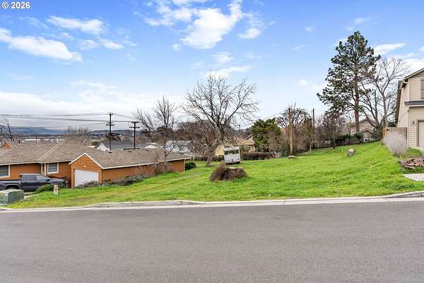 0.18 Acres of Residential Land for Sale in The Dalles, Oregon