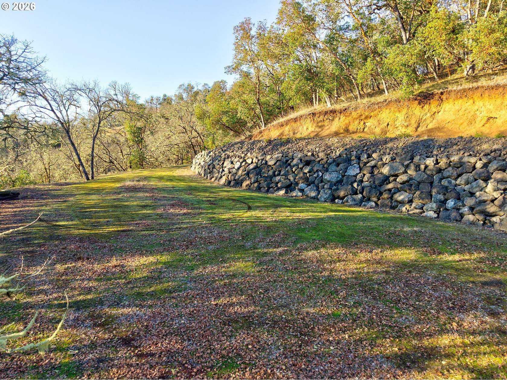 5 Acres of Residential Land for Sale in Roseburg, Oregon