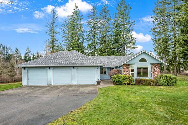 5 Acres of Residential Land with Home for Sale in Battle Ground, Washington