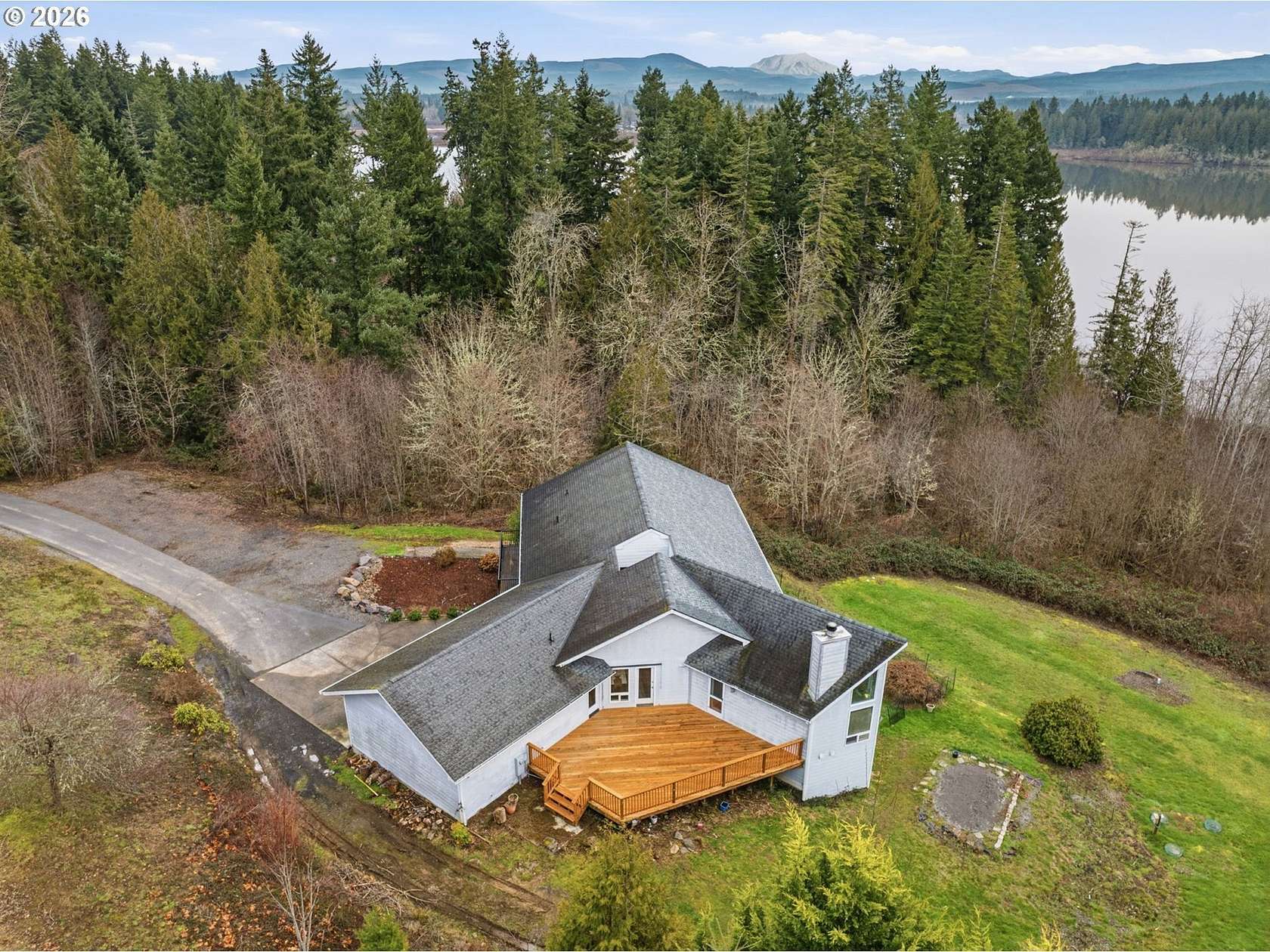 1.62 Acres of Land with Home for Sale in Silver Lake, Washington