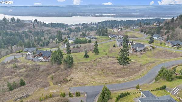 2.19 Acres of Residential Land for Sale in Kalama, Washington