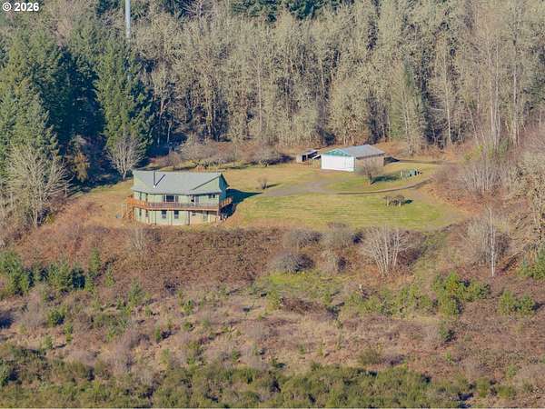 20 Acres of Land with Home for Sale in Sweet Home, Oregon