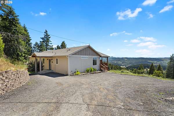 5.16 Acres of Land with Home for Sale in Glide, Oregon