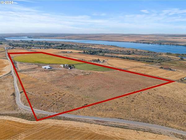 59.4 Acres of Land for Sale in Umatilla, Oregon