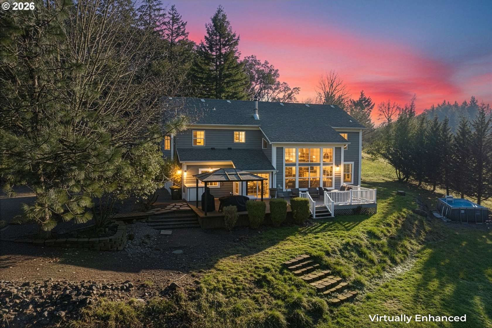 5 Acres of Residential Land with Home for Sale in Roseburg, Oregon