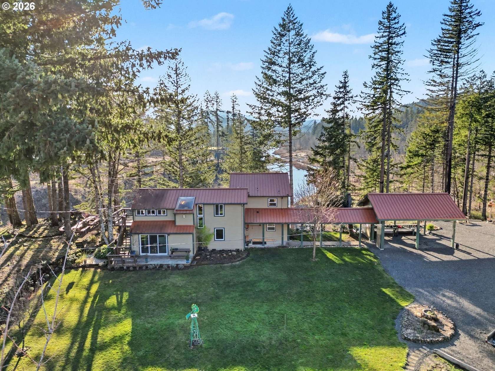 1.5 Acres of Land with Home for Sale in Lyons, Oregon