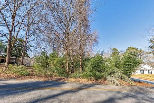 2 Acres of Residential Land for Sale in Statham, Georgia