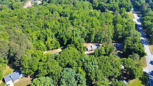 2 Acres of Residential Land for Sale in Statham, Georgia