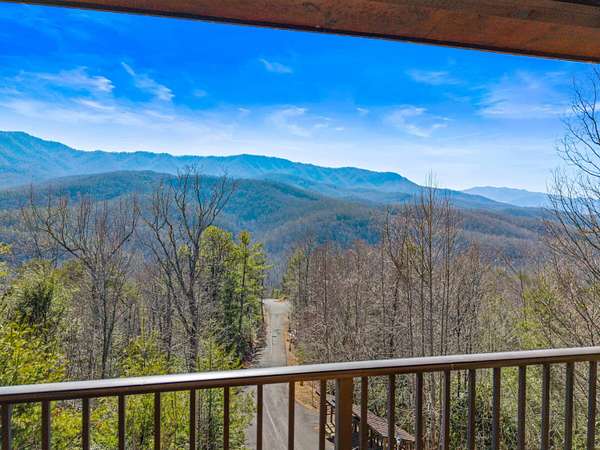 5.54 Acres of Residential Land with Home for Sale in Gatlinburg, Tennessee