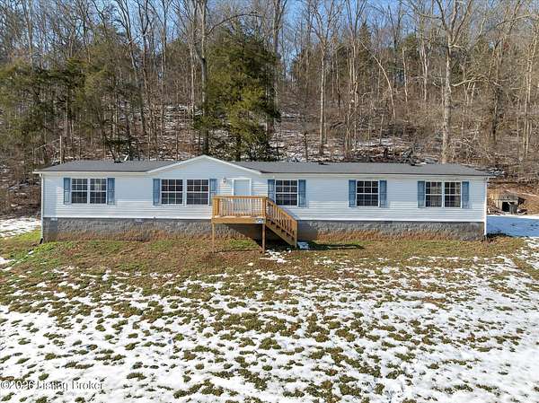 8 Acres of Land with Home for Sale in Coxs Creek, Kentucky