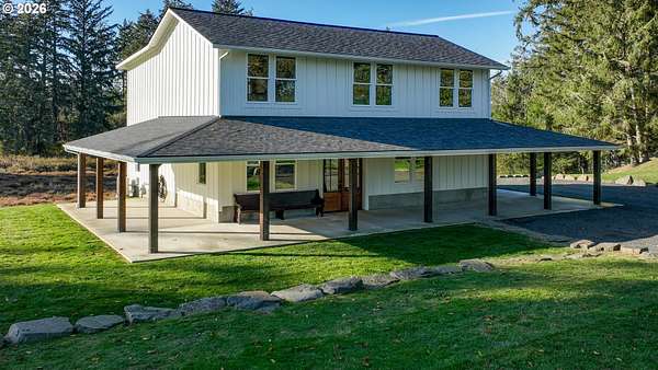 5 Acres of Residential Land with Home for Sale in Warrenton, Oregon