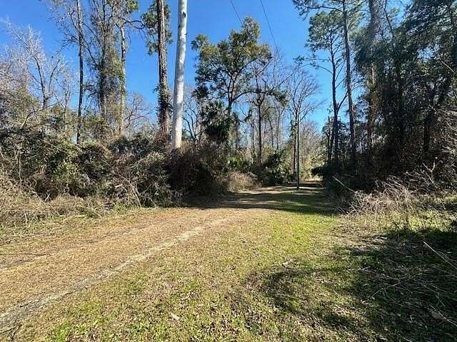 1.5 Acres of Land for Sale in Crawfordville, Florida