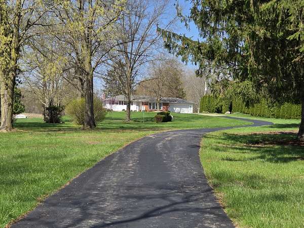 12.3 Acres of Land with Home for Sale in Parma, Michigan