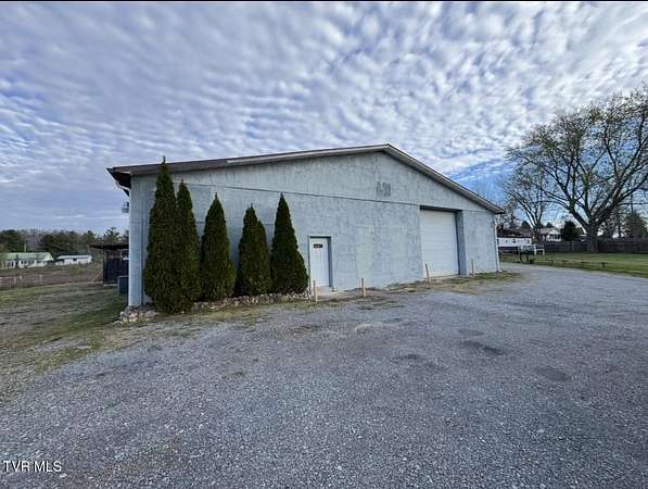 2.77 Acres of Improved Commercial Land for Sale in Rogersville, Tennessee