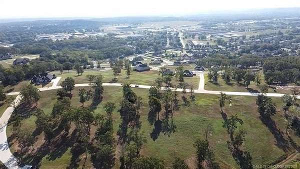 0.71 Acres of Residential Land for Sale in Tahlequah, Oklahoma