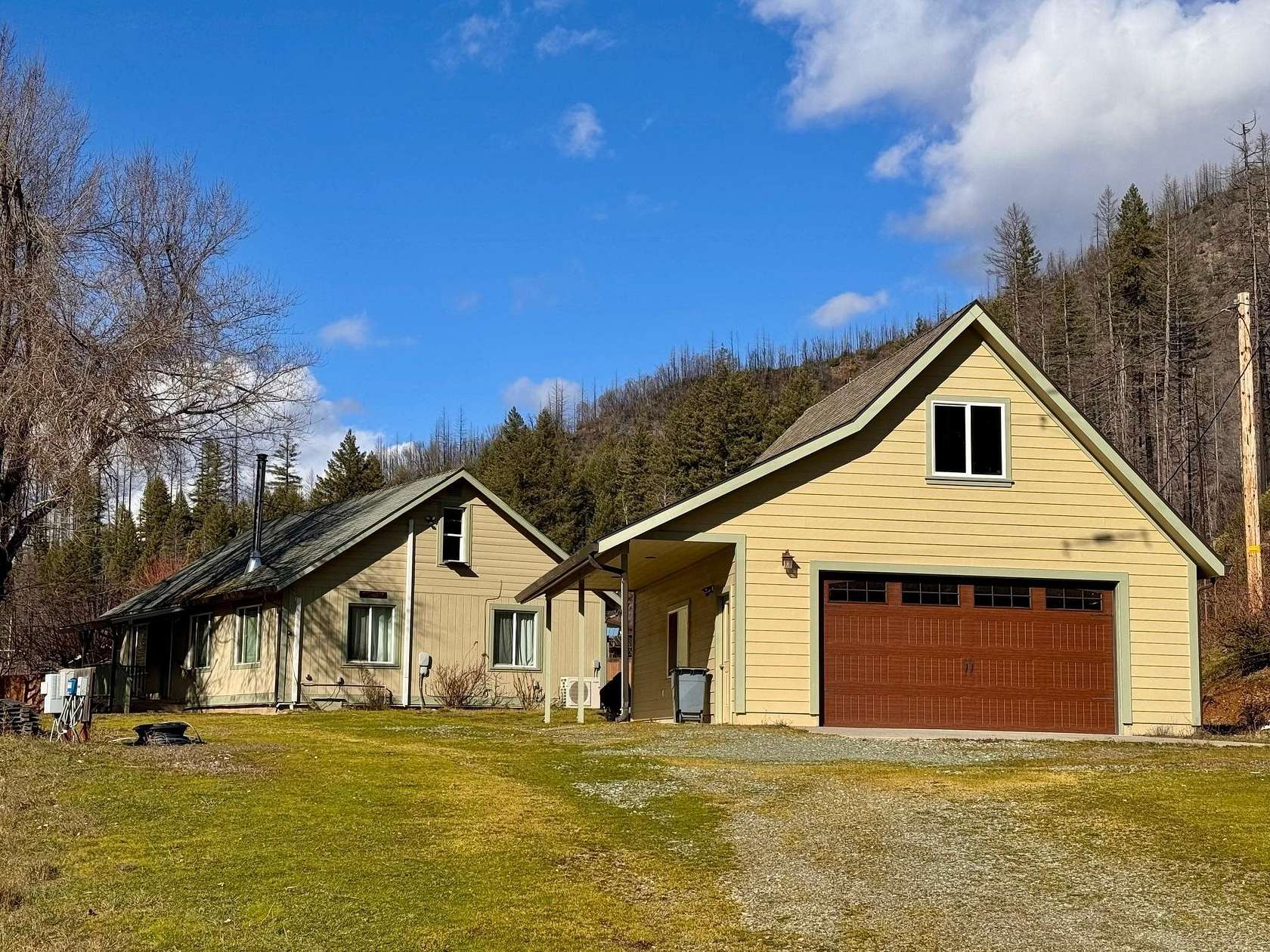 2.1 Acres of Residential Land with Home for Sale in Happy Camp, California