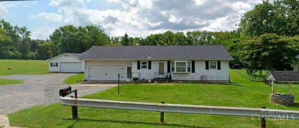 1.76 Acres of Residential Land with Home for Auction in Middletown, Ohio