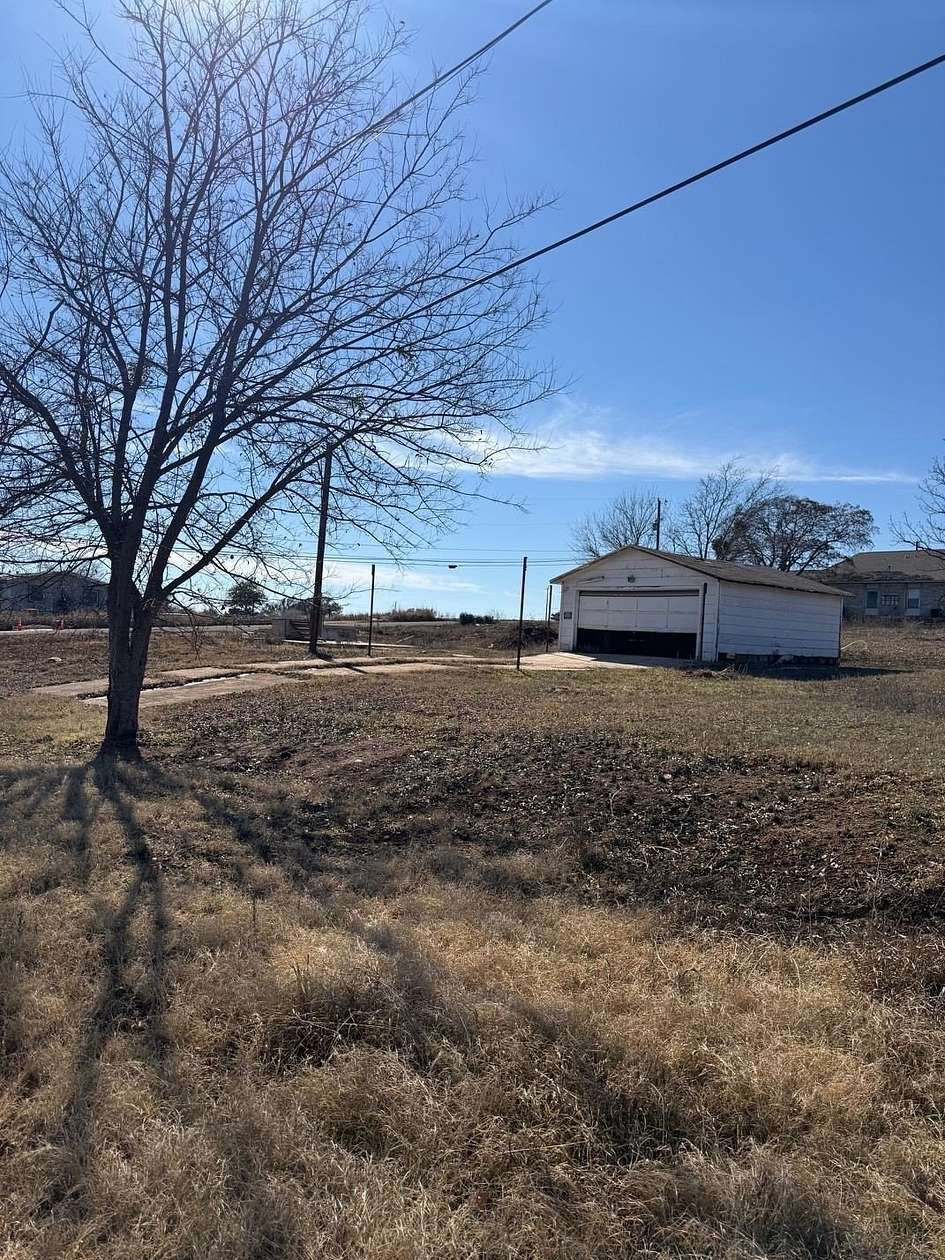 0.62 Acres of Residential Land for Sale in Llano, Texas