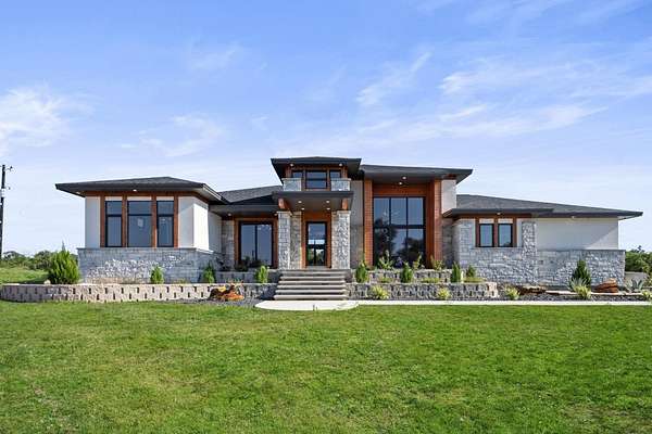 5 Acres of Residential Land with Home for Sale in Round Mountain, Texas