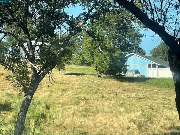 20.2 Acres of Land with Home for Sale in Bangor, California