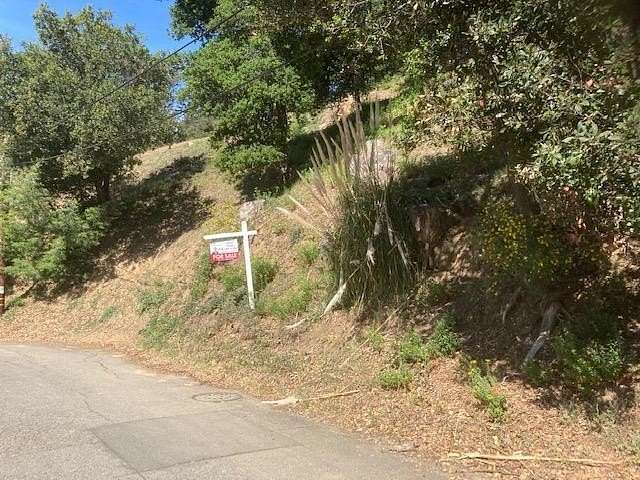 0.16 Acres of Residential Land for Sale in Oakland, California