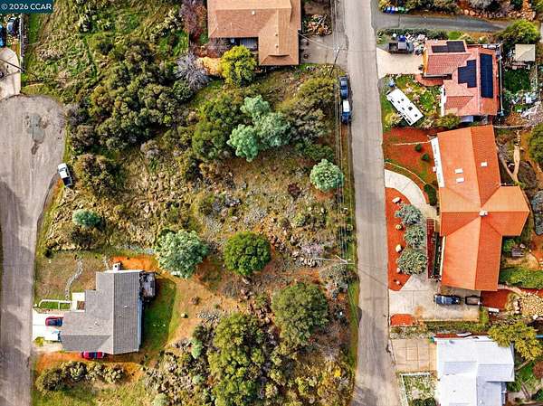 0.14 Acres of Residential Land for Sale in Kelseyville, California