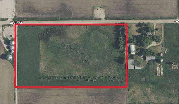 10 Acres of Residential Land for Sale in Adel, Iowa