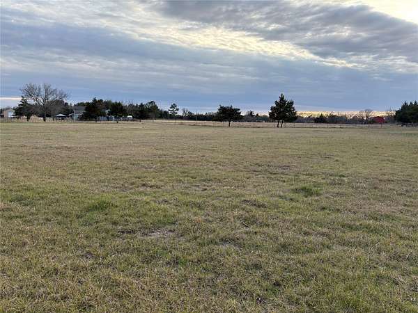 4.14 Acres of Residential Land for Sale in Terrell, Texas