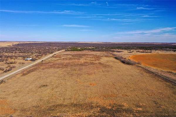 40 Acres of Recreational & Residential Land for Sale in Rochester, Texas