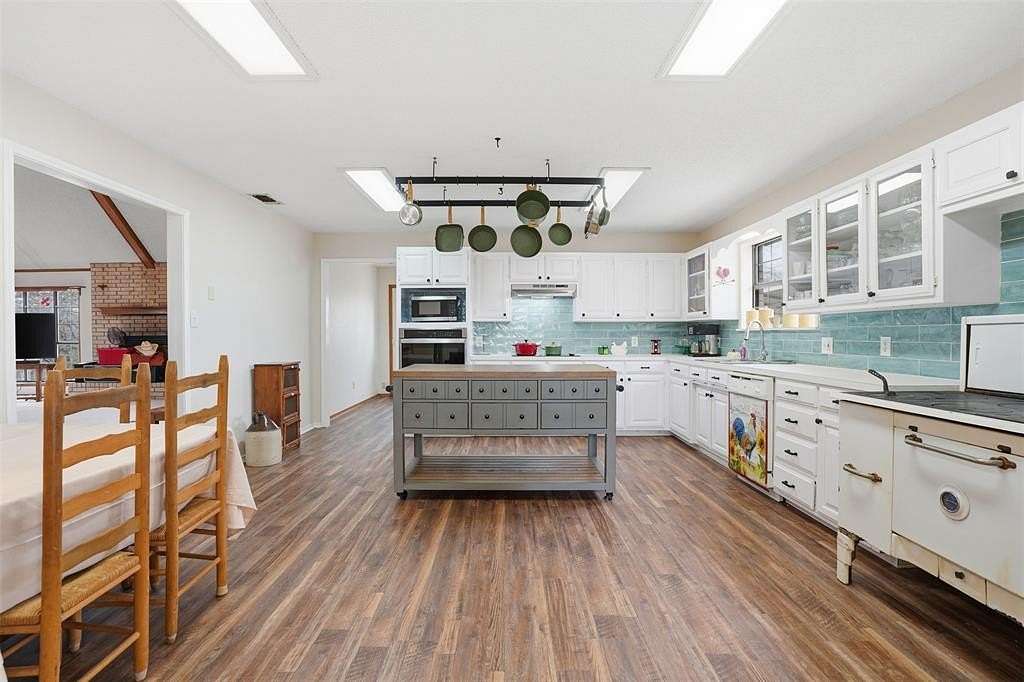 8.1 Acres of Land with Home for Sale in Palo Pinto, Texas