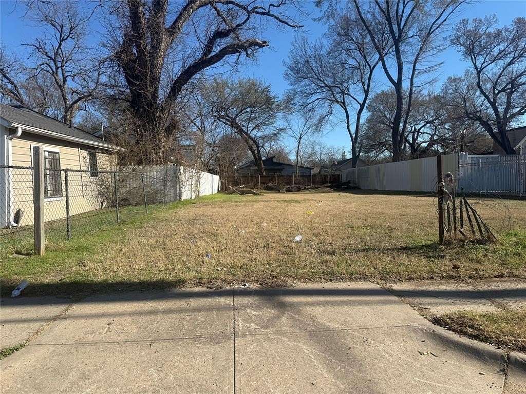 0.16 Acres of Mixed-Use Land for Sale in Dallas, Texas