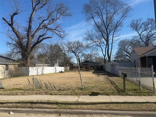 0.16 Acres of Mixed-Use Land for Sale in Dallas, Texas
