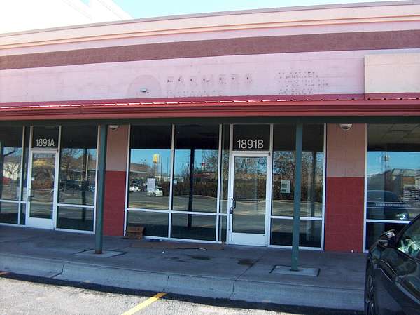 3.43 Acres of Commercial Land for Lease in Klamath Falls, Oregon