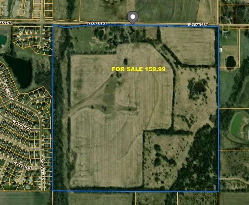 160 Acres of Land for Sale in Spring Hill, Kansas
