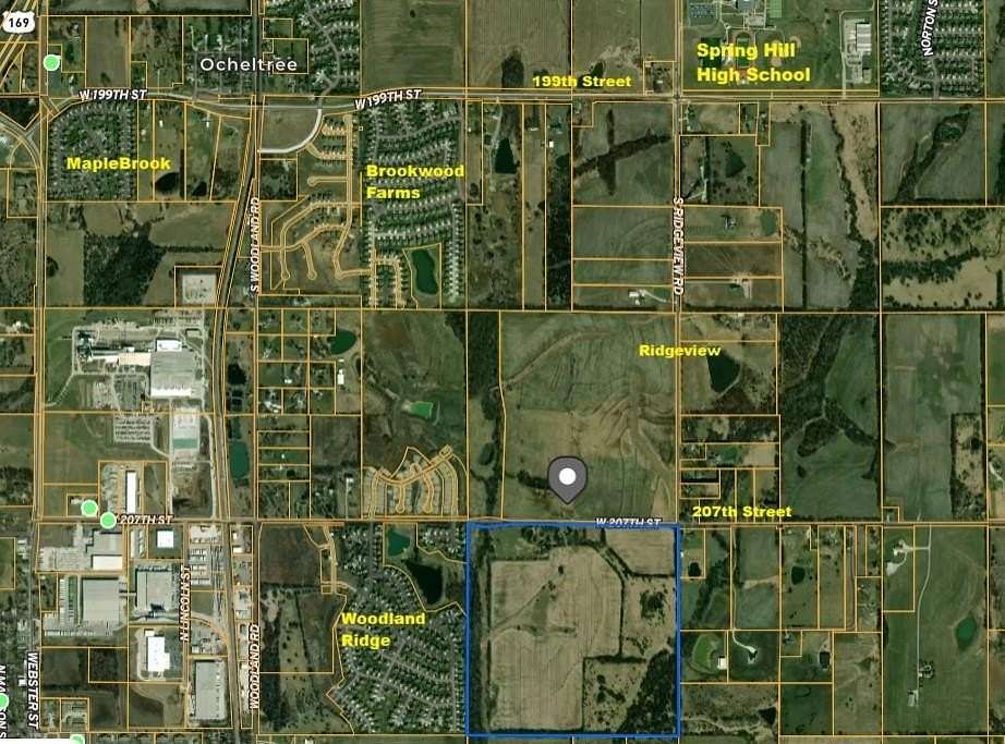 160 Acres of Land for Sale in Spring Hill, Kansas
