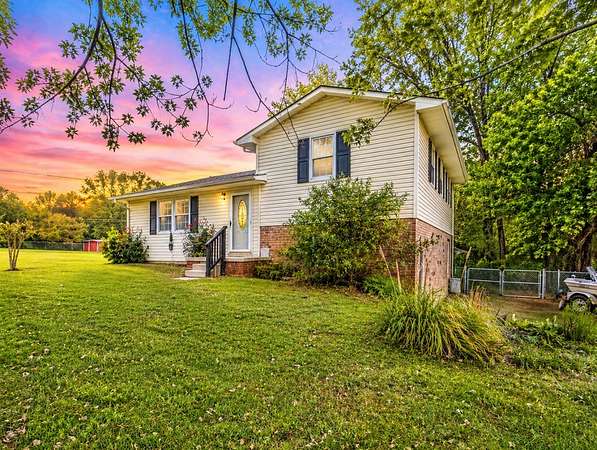 1.85 Acres of Land with Home for Sale in Leoma, Tennessee